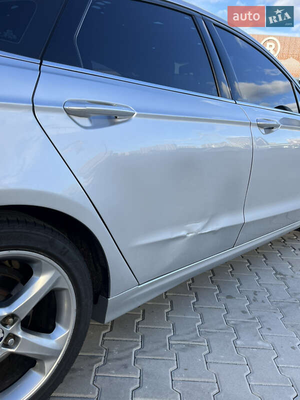 Седан Ford Fusion 2016 в Києві