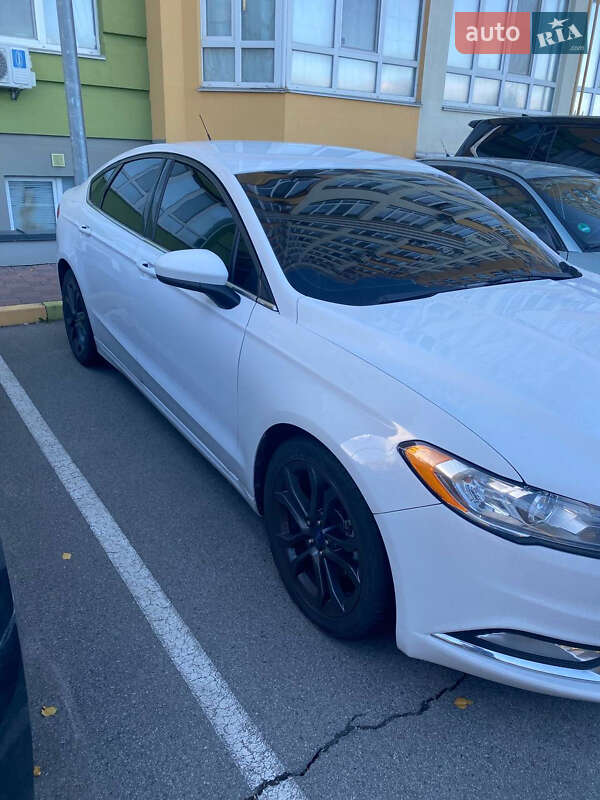 Седан Ford Fusion 2017 в Києві