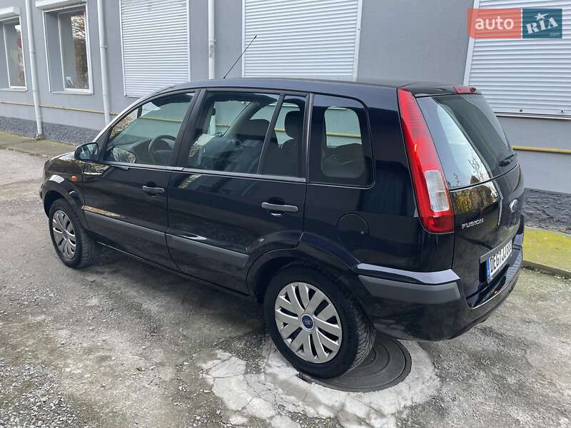 Хэтчбек Ford Fusion 2008 в Виннице