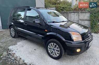 Хетчбек Ford Fusion 2008 в 