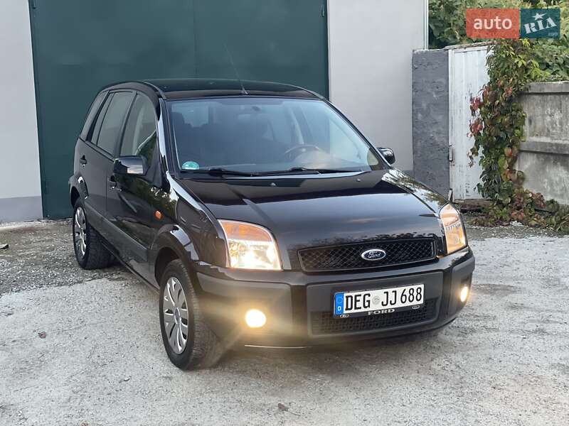 Хэтчбек Ford Fusion 2008 в Виннице
