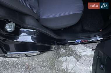 Хетчбек Ford Fusion 2008 в 
