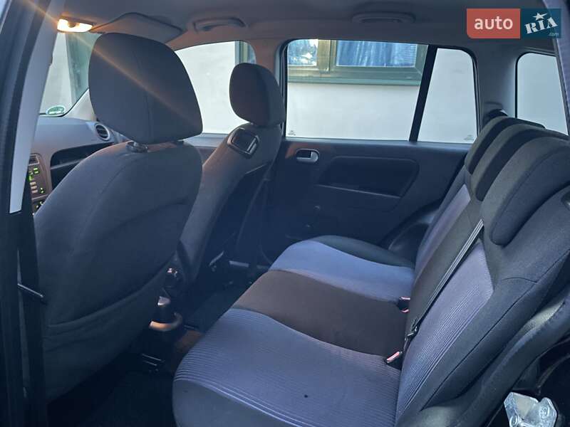 Хэтчбек Ford Fusion 2008 в Виннице