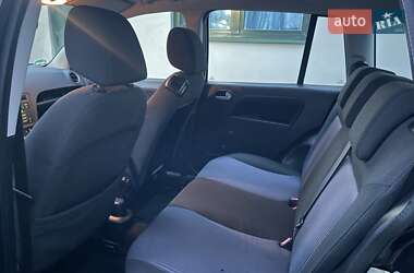 Хетчбек Ford Fusion 2008 в 