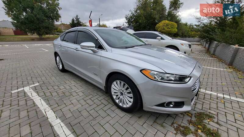 Седан Ford Fusion 2013 в Николаеве