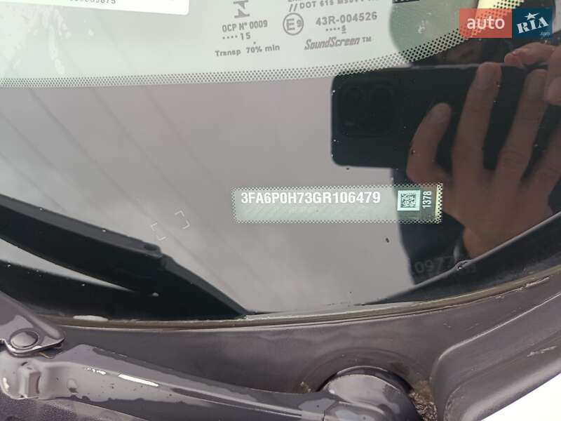 Седан Ford Fusion 2015 в Львове