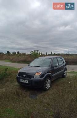 Хэтчбек Ford Fusion 2006 в Кременчуге