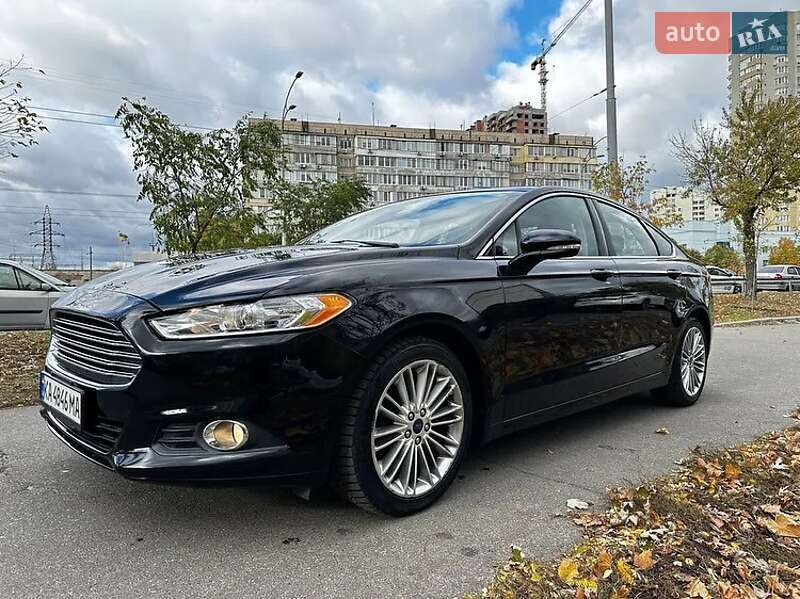 Ford Fusion 2015