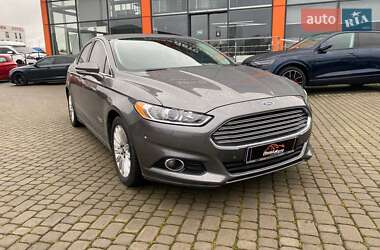 Седан Ford Fusion 2013 в Львове