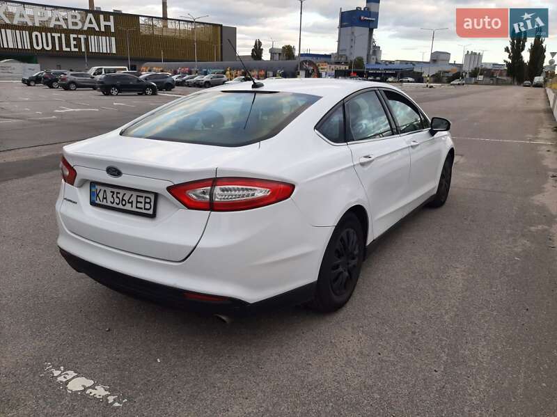 Седан Ford Fusion 2014 в Києві