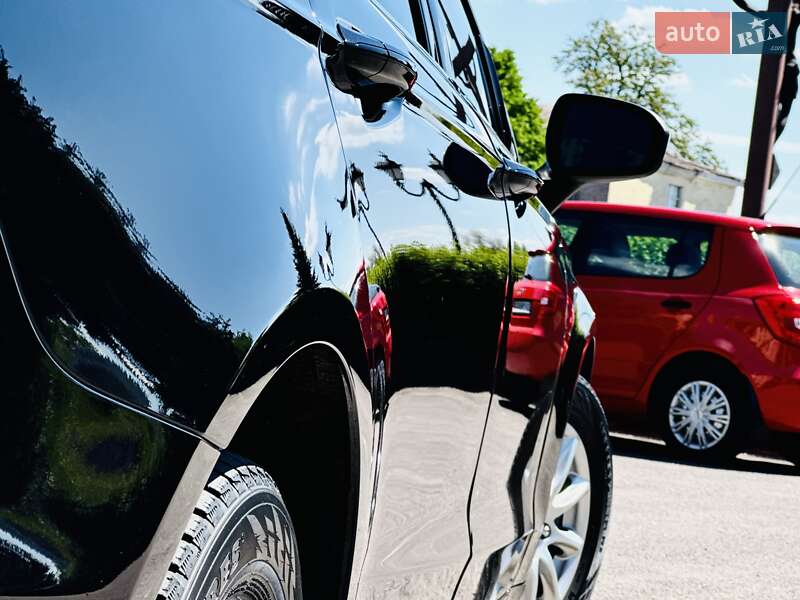 Седан Ford Fusion 2020 в Днепре