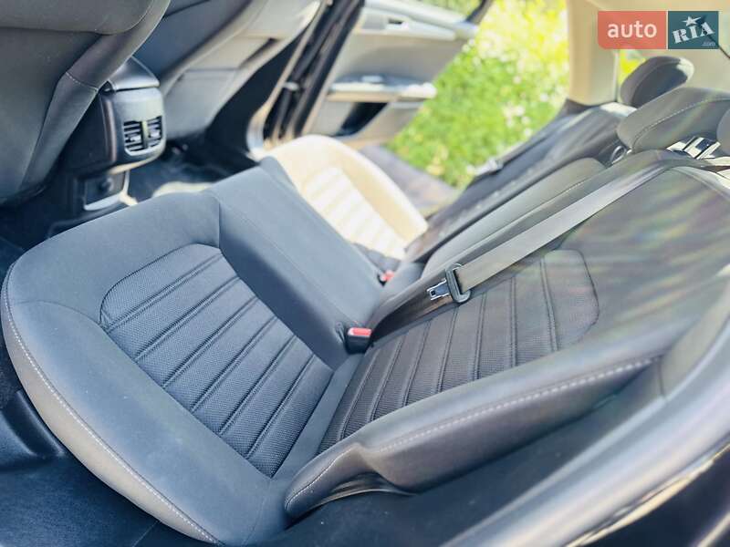 Седан Ford Fusion 2020 в Днепре