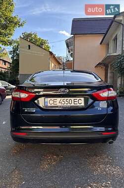 Седан Ford Fusion 2013 в Черновцах