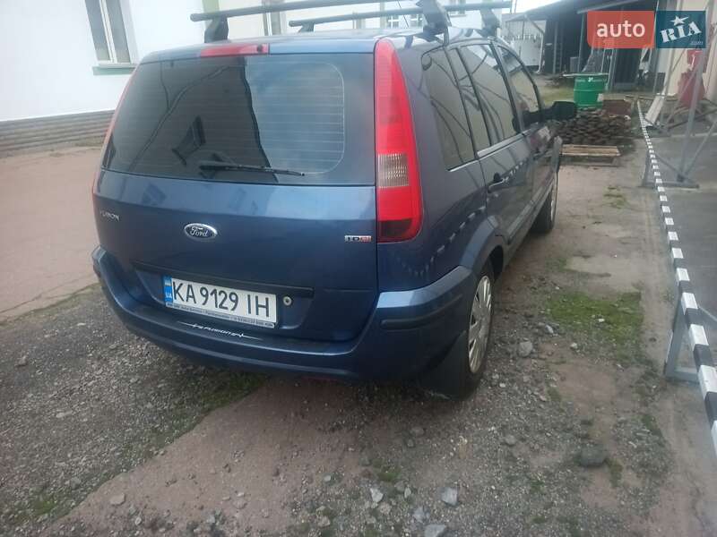 Хэтчбек Ford Fusion 2005 в Киеве