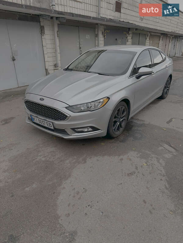 Седан Ford Fusion 2017 в Киеве
