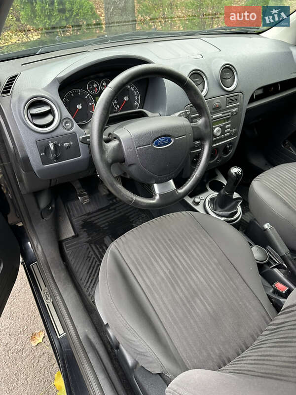 Хетчбек Ford Fusion 2011 в Києві фото 9 Хетчбек Ford Fusion 2011 в Києві