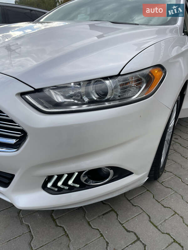 Седан Ford Fusion 2015 в Одессе