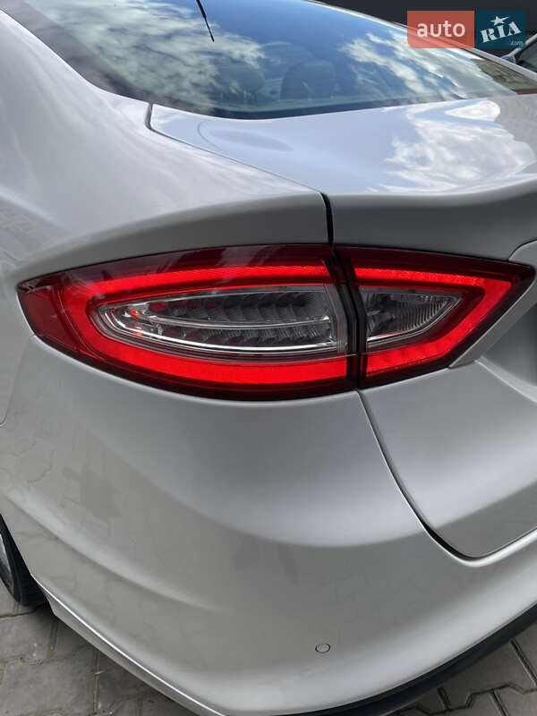 Седан Ford Fusion 2015 в Одессе
