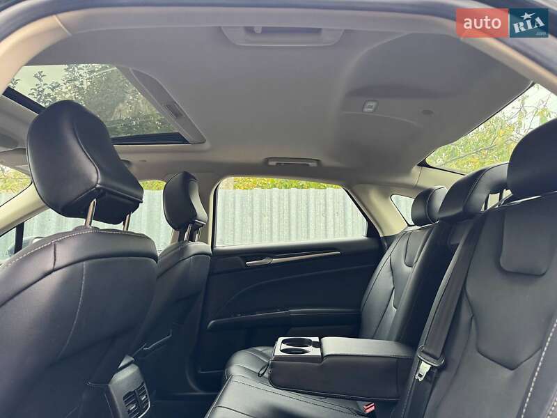 Седан Ford Fusion 2019 в Киеве