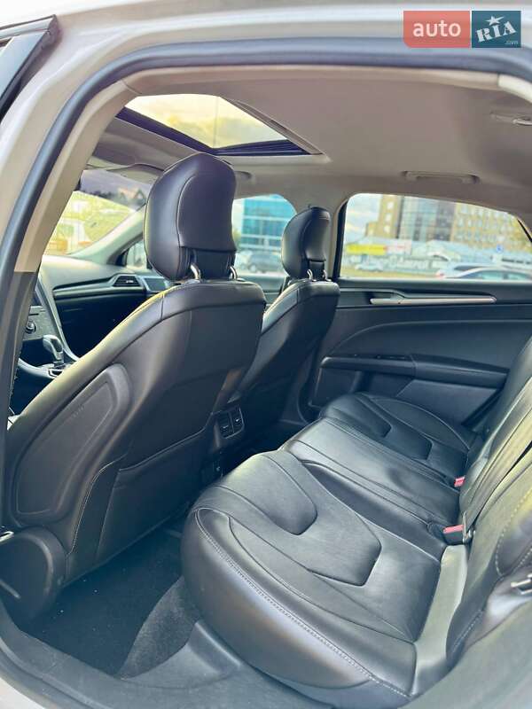 Седан Ford Fusion 2013 в Киеве