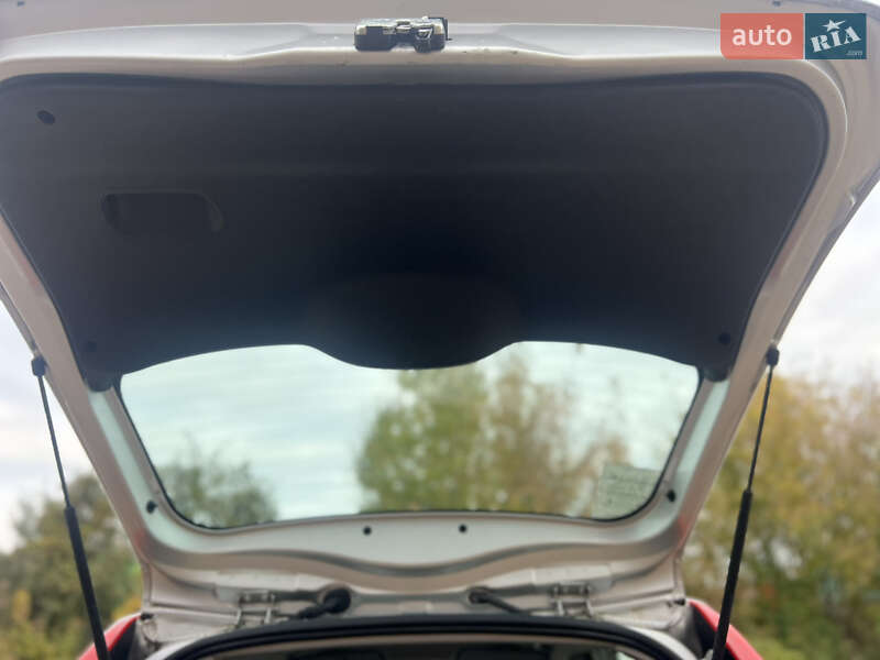 Хетчбек Ford Fusion 2007 в Вінниці фото 54 Хетчбек Ford Fusion 2007 в Вінниці