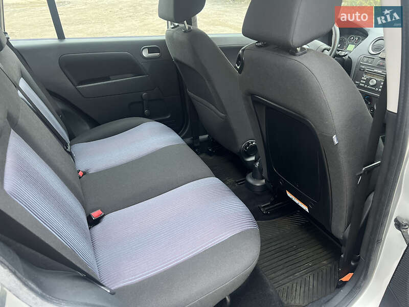 Хетчбек Ford Fusion 2007 в Вінниці фото 57 Хетчбек Ford Fusion 2007 в Вінниці