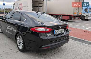 Седан Ford Fusion 2015 в Киеве