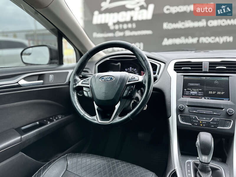 Седан Ford Fusion 2015 в Харкові