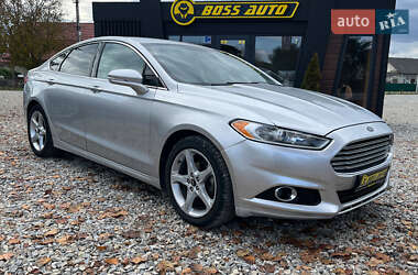 Седан Ford Fusion 2015 в Коломые
