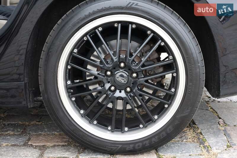 Седан Ford Fusion 2018 в Кременчуці