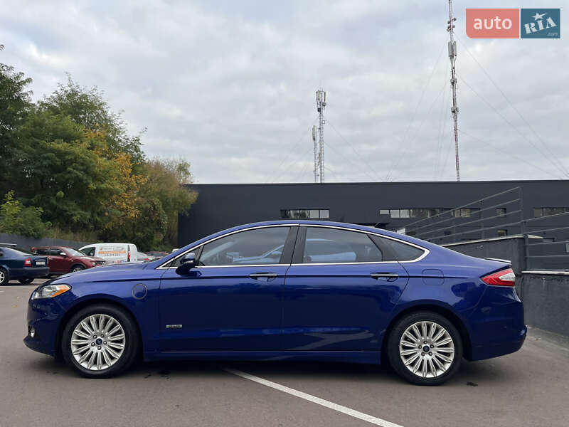 Седан Ford Fusion 2013 в Киеве фото 9 Седан Ford Fusion 2013 в Киеве