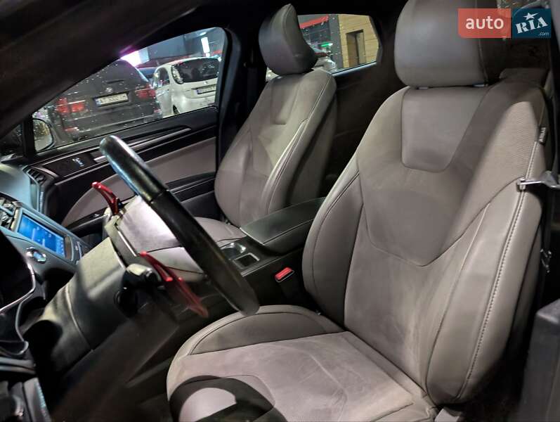 Седан Ford Fusion 2017 в Ивано-Франковске