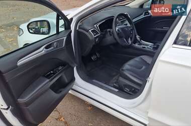 Седан Ford Fusion 2015 в Одессе