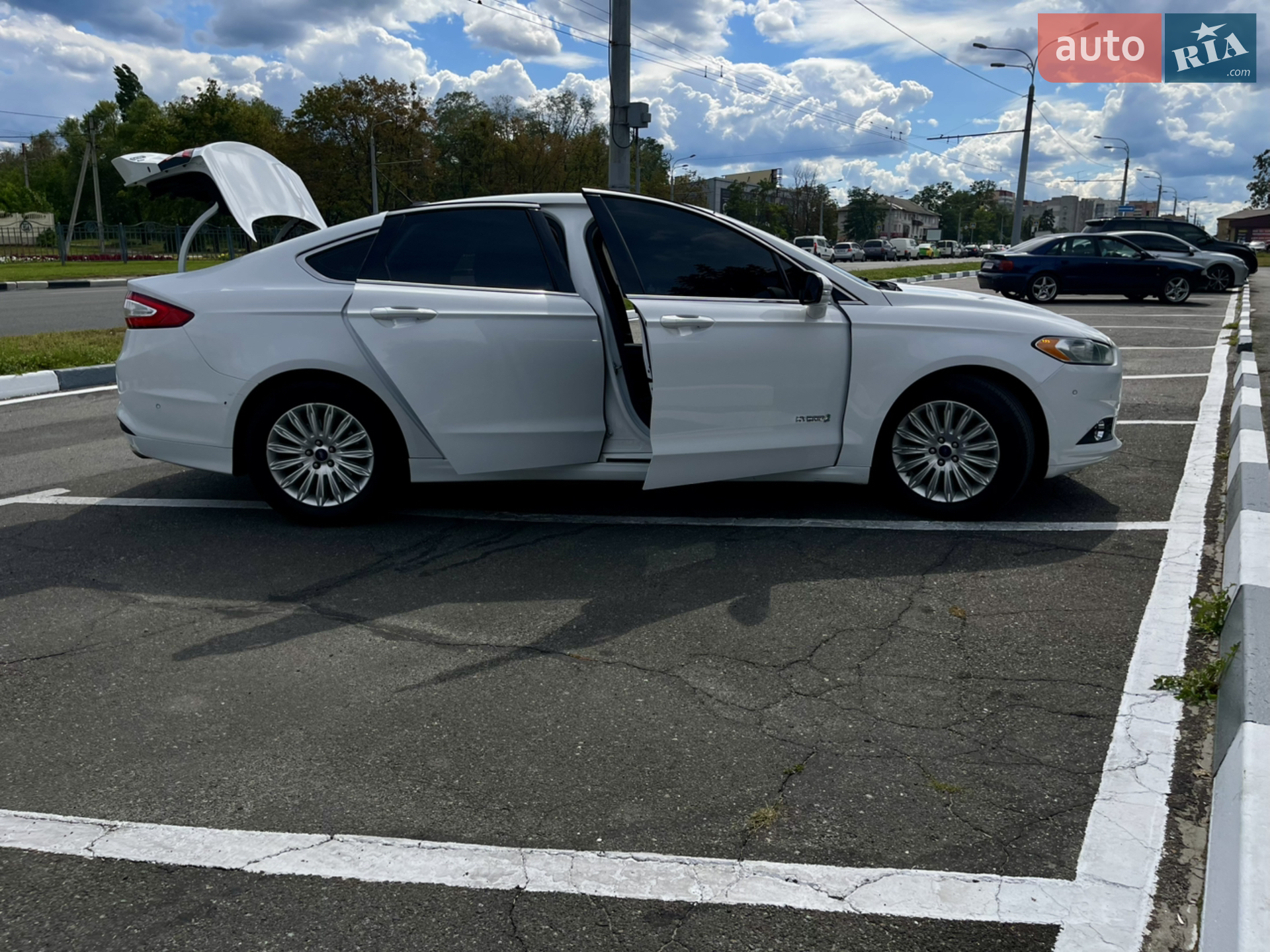 2014 Ford Fusion - мініатюра 16