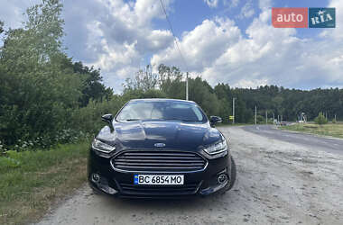 Седан Ford Fusion 2016 в Львові