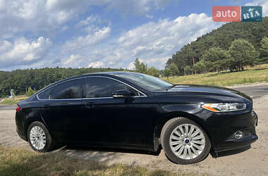 Седан Ford Fusion 2016 в  фото 6 Седан Ford Fusion 2016 в