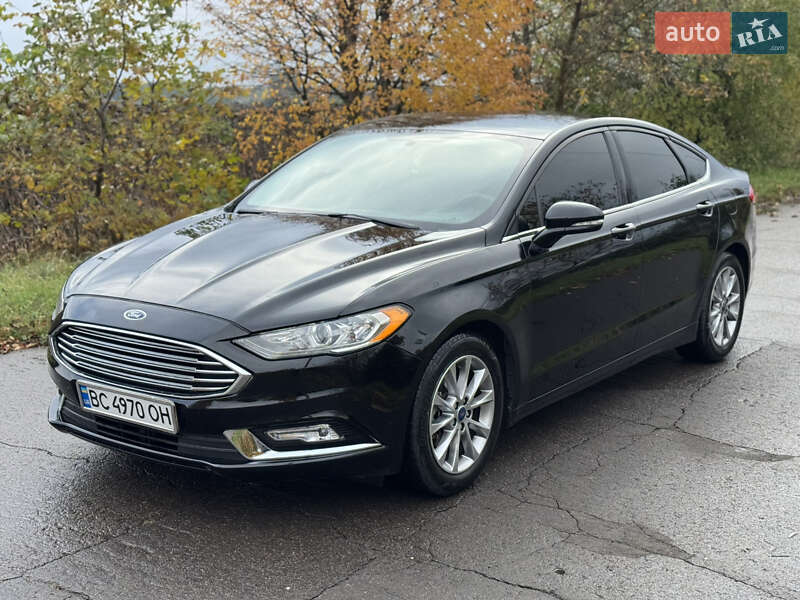 Седан Ford Fusion 2017 в Попільні