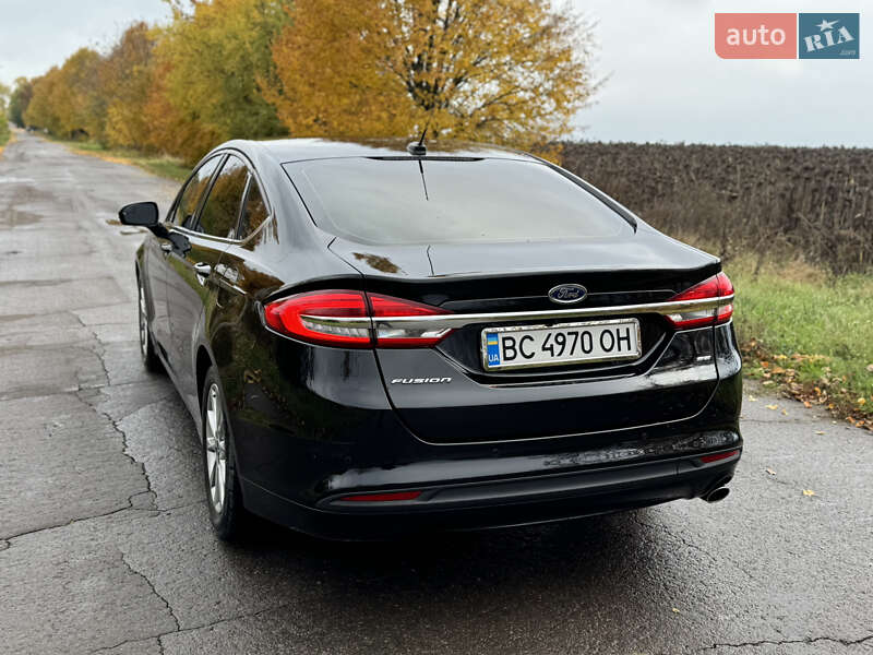 Седан Ford Fusion 2017 в Попільні