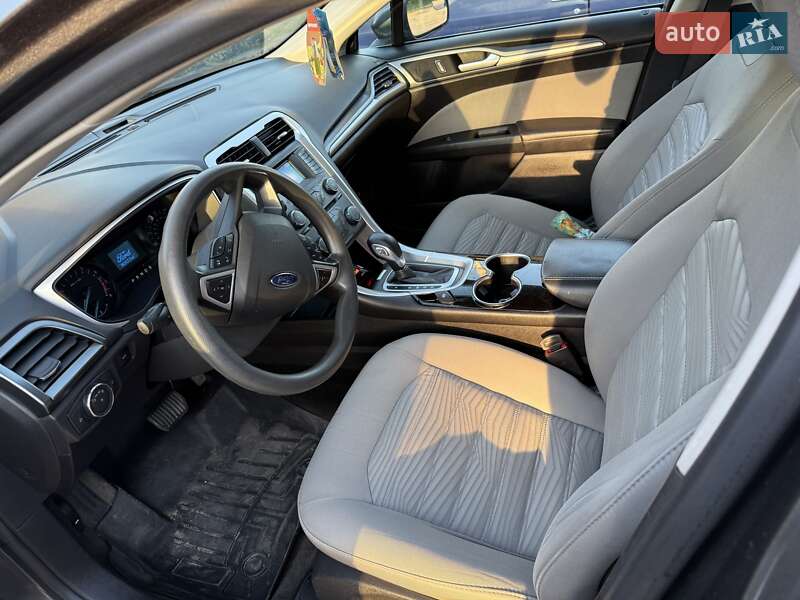 Седан Ford Fusion 2015 в Смеле фото 5 Седан Ford Fusion 2015 в Смеле