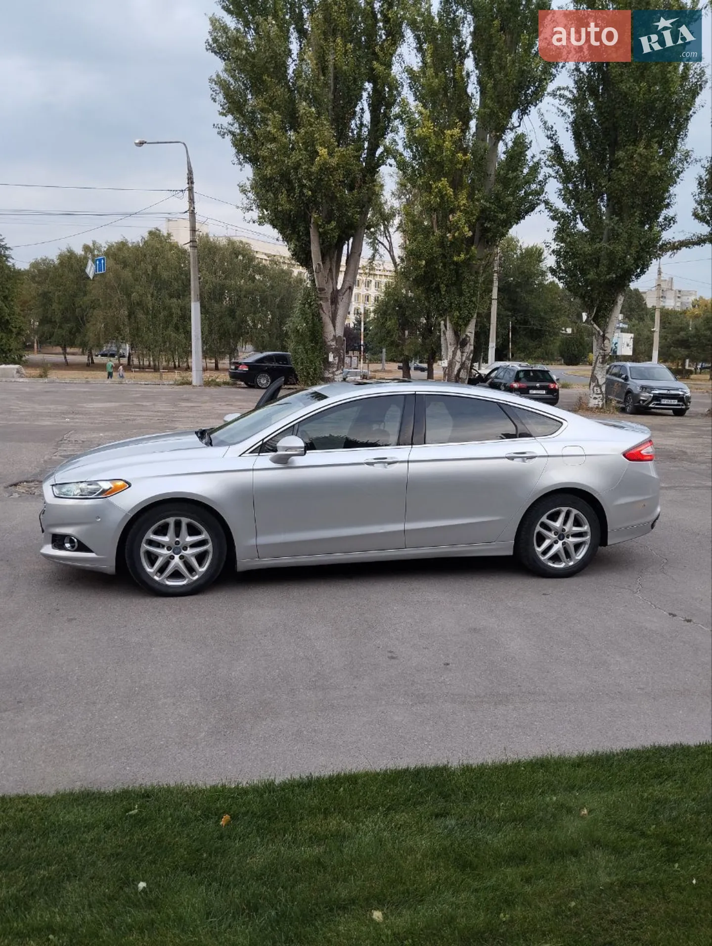 2013 Ford Fusion - мініатюра 4