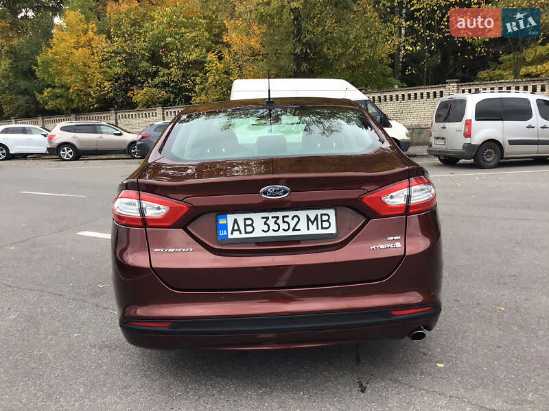 Седан Ford Fusion 2015 в Вінниці