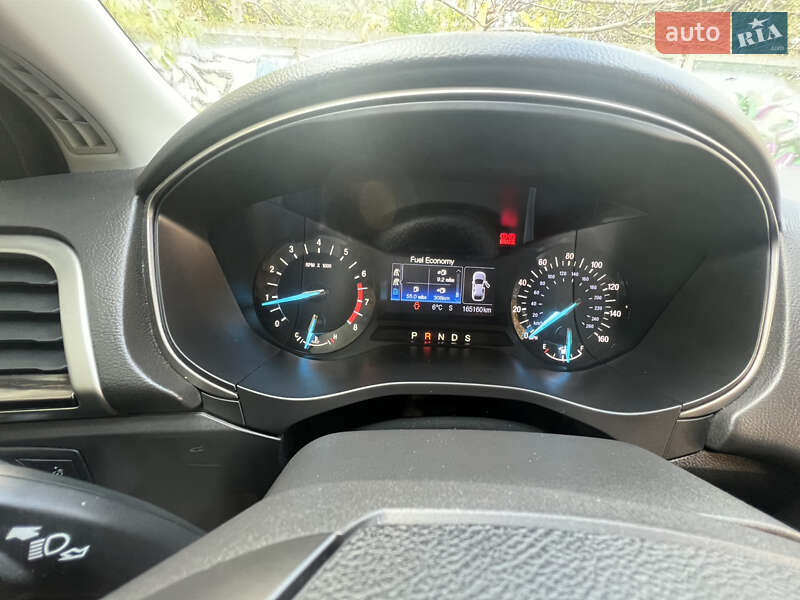 Седан Ford Fusion 2013 в Львові