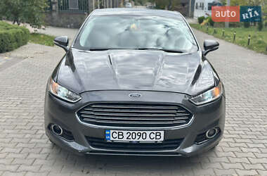 Седан Ford Fusion 2014 в 