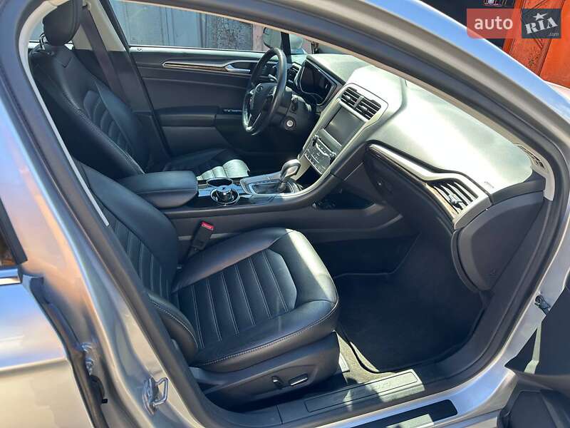 Седан Ford Fusion 2013 в Києві фото 13 Седан Ford Fusion 2013 в Києві