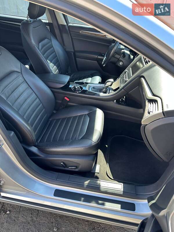 Седан Ford Fusion 2013 в Києві фото 16 Седан Ford Fusion 2013 в Києві