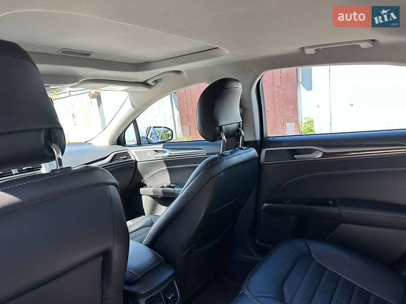 Седан Ford Fusion 2013 в Києві фото 19 Седан Ford Fusion 2013 в Києві