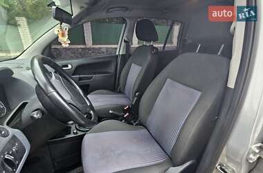 Хэтчбек Ford Fusion 2008 в 