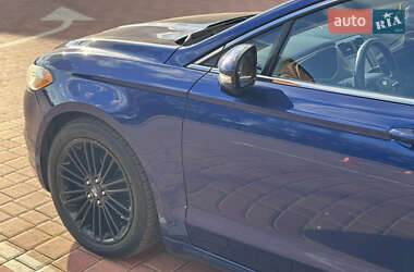 Седан Ford Fusion 2014 в 