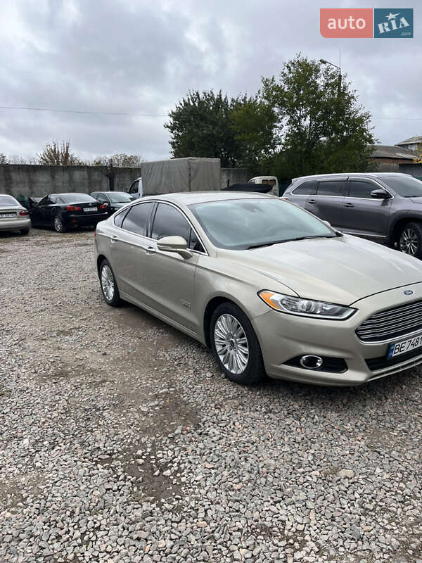 Седан Ford Fusion 2014 в Первомайске фото 8 Седан Ford Fusion 2014 в Первомайске