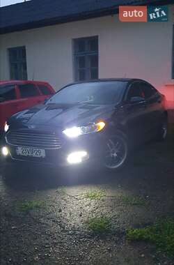 Седан Ford Fusion 2014 в 